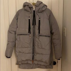 NWTags-NEVER WORN- Orolay Parka